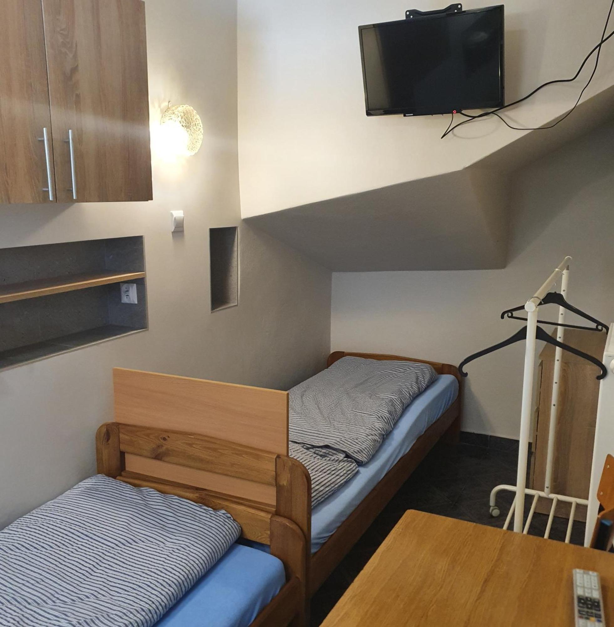 Noclegi Silesia Aster Tychy Szoba fotó
